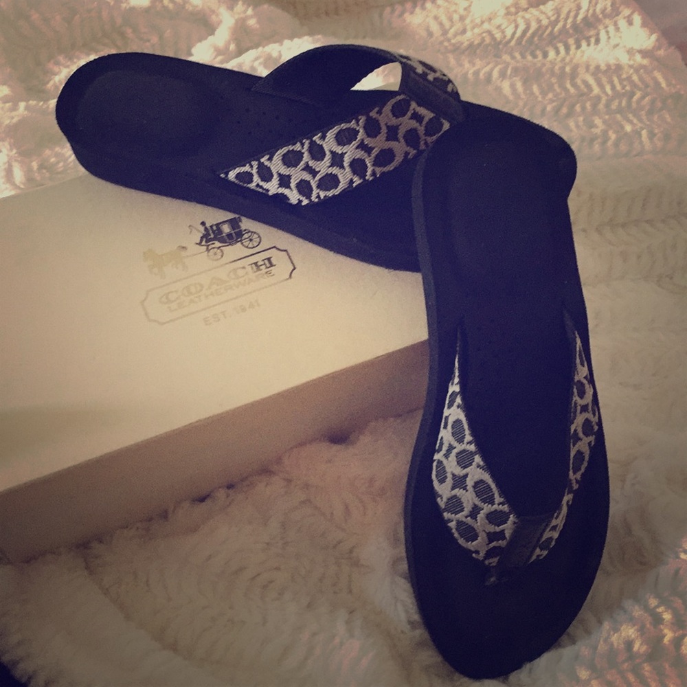 Jessalyn Webbing Black/Ivory Coach Sandals